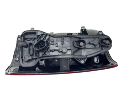 LANTERNA TRASEIRA ESQUERDA AMAROK 2017 2018 A 2024