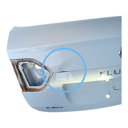 TAMPA TRASEIRA FLUENCE 11/18 DETALHE CONFERIR FOTOS