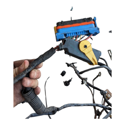 CHICOTE MOTOR/CÂMBIO FLUENCE 2.0 2012 AUTOMÁTICO 240113448R