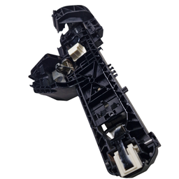 MAÇANETA EXTERNA TRASEIRA ESQUERDA MERCEDES C180 2013 A 2017