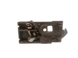 MAÇANETA INTERNA DIANT/TRAS DIREITA S10 2013 A 2018