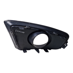 MOLDURA FAROL MILHA ESQUERDO RENAULT SANDERO 2008 A 2014