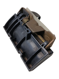 MAÇANETA TAMPA TRASEIRA MITSUBISHI PAJERO 2001 A 2006