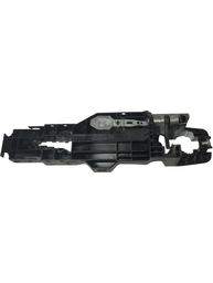 SUPORTE MAÇANETA DIANTEIRA DIREITA NISSAN VERSA 2012 A 2020