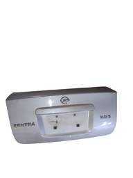 Tampa Porta Malas Traseira  Nissan Sentra 2007 a 2013