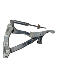 DOBRADIÇA LD CAPO DIANTEIRO MERCEDES CLASSE C 1993 A 2001