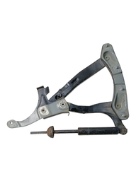 DOBRADIÇA LD CAPO DIANTEIRO MERCEDES CLASSE C 1993 A 2001