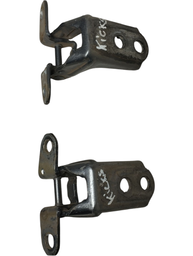 PAR DOBRADIÇAS PORTA TRASEIRA DIREITA KICKS 2017 A 2025