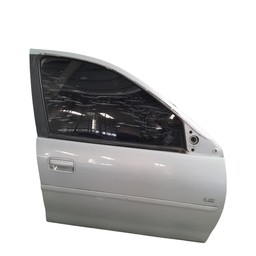 Porta Dianteira Direita Corsa / Classic 1996 1997 a 2016