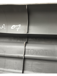 ACABAMENTO SOLEIRA DIANT. DIREITO TOYOTA COROLLA 2003 A 2008