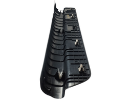 ACABAMENTO SOLEIRA DIANT. DIREITO KIA CERATO 2010 A 2013