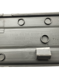 ACABAMENTO SOLEIRA TRASEIRA DIREITA TUCSON 2005 2006 A 2017