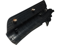 ACABAMENTO SOLEIRA TRASEIRA ESQUERDA KIA CERATO 2010 A 2013