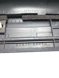 SOLEIRA INT. PORTA TRASEIRA DIR. TOYOTA CAMRY 2007 A 2011