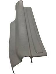 ACABAMENTO SOLEIRA TRAS. DIREITO TOYOTA COROLLA 2003 A 2008