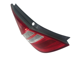 LANTERNA TRASEIRA ESQUERDA I30 HATCH 2010 2011 A 2012