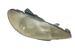 Farol Direito Peugeot 206 2003 2004  2010