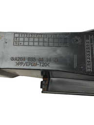 GUIA PARACHOQUE TRASEIRA ESQUERDO MERCEDES C180 2005 A 2014