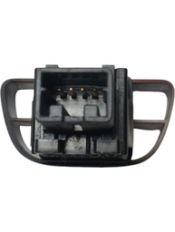 BOTÃO PISCA ALERTA NISSAN VERSA MARCH 2012 2013 A 2019