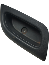 PUXADOR INTERNO PORTA TRASEIRA DIREITA VERSA 2012 13 A 2020