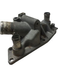 CARCAÇA VÁLVULA TERMOSTÁTICA NISSAN KICKS MARCH VERSA 