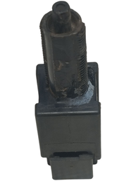 SENSOR INTERRUPTOR LUZ FREIO NISSAN VERSA 2012 A 2020