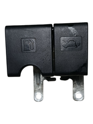 PUXADOR ABERTURA CAPÔ PORTINHOLA NISSAN VERSA 2011 A 2020