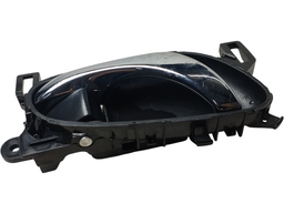 MAÇANETA PORTA DIREITA INTERNA SENTRA 2.0 16V 2014 A 2020