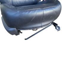 BANCO DIANTEIRO DIREITO RAV4 2007 2008 A 2012