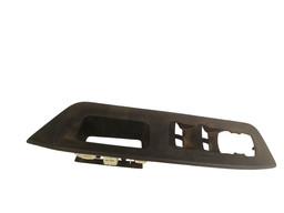 MOLDURA VIDRO BOTÃO LADO ESQUERDO ECOSPORT 2018 A 2021