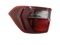 Lanterna Traseira Esquerda Ecosport 2013 a 2021 (canto)