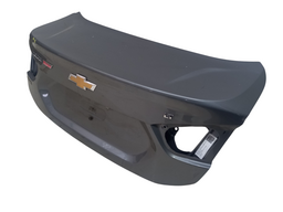 TAMPA TRASEIRA CRUZE 17A23 SEDAN LT (SE FUROP/FRISO)AMASSADO