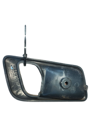 MOLDURA MAÇANETA INTERNA DIREITA DIANTEIRA FIAT PALIO SIENA 