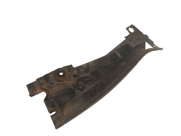 ACABAMENTO SUPORTE DA CHURRASQUEIRA GOL/SAVEIRO 2019