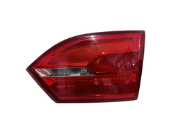 Lanterna Traseira Direita Jetta 2011 a 2014 (Mala) Sem/ Led
