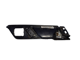 MAÇANETA INTERNA DIANTEIRA ESQUERDA JETTA 2011 A 2017