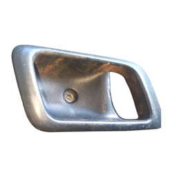 MOLDURA MAÇANETA INTERNA TRASEIRA ESQUERDA FIAT SIENA PALIO 