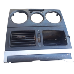 MOLDURA DIFUSOR AR CENTRAL COM DETALHE FIAT SIENA 1.4 2009