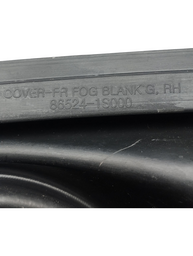 GRADE MOLDURA PARACHOQUE S/ MILHA DIREITO HB20 2013 A 2015