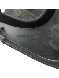 GRADE MOLDURA MILHA ESQUERDO MARCH 2015 A 2020