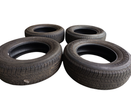 JOGO DE PNEUS 265 65 17 BRIGESTONE DUELER.