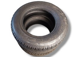 KIT 2  PNEUS 265/65/R17 BRIDGESTONE DUELLER AT.