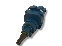 INTERRUPTOR SENSOR PEDAL EMBREAGEM GOL VOYAGE1.0 1.6 12 A19