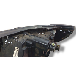 **FAROL DIREITO GOL VOYAGE G7 2017 2018 FRISO PRETO**