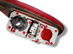 LANTERNA TRASEIRA DIREITA BMW  X5 2002 A 2006 (MALA)