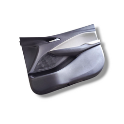 FORRO PORTA DIANTEIRA DIREITA GM ONIX PLUS 2020-2025 ORIGINA