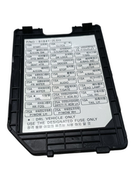 MOLDURA GRAFITE TAMPA CAIXA DE FUSÍVEIS LATERAL PAINEL I30