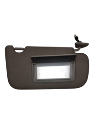 QUEBRA SOL TAPA SOLA DIREITO NISSAN SENTRA 2014 2015 A 2020