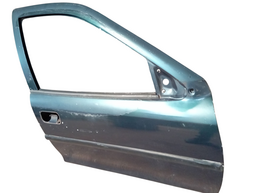 PORTA DIANTEIRA DIREITA VECTRA 1997 1998 1999 A 2005