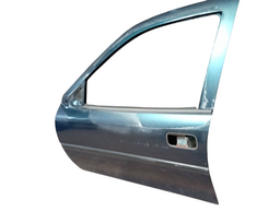 PORTA DIANTEIRA ESQUERDA VECTRA 1997 1999 A 2005